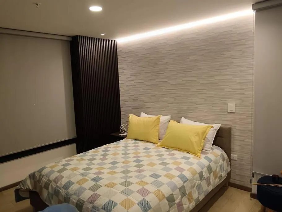 Extraordinario Estudio, Ubicacion Perfecta 키토
